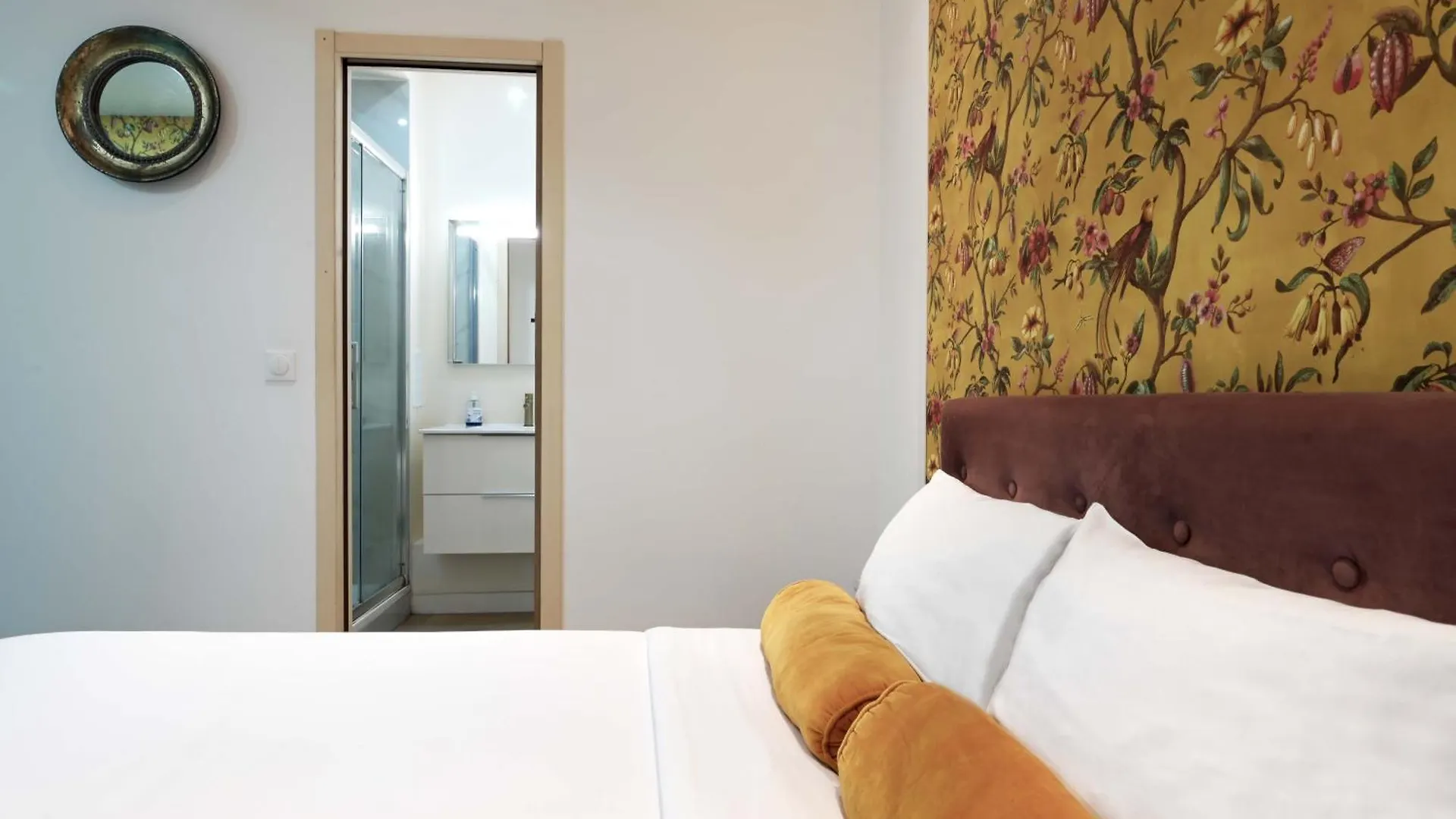 Studio Moderne En 2Eme Arrondissement Paris Apartment